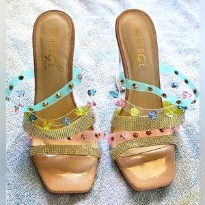 ROUGE Multi Color and Texture High Heels Women's size 8